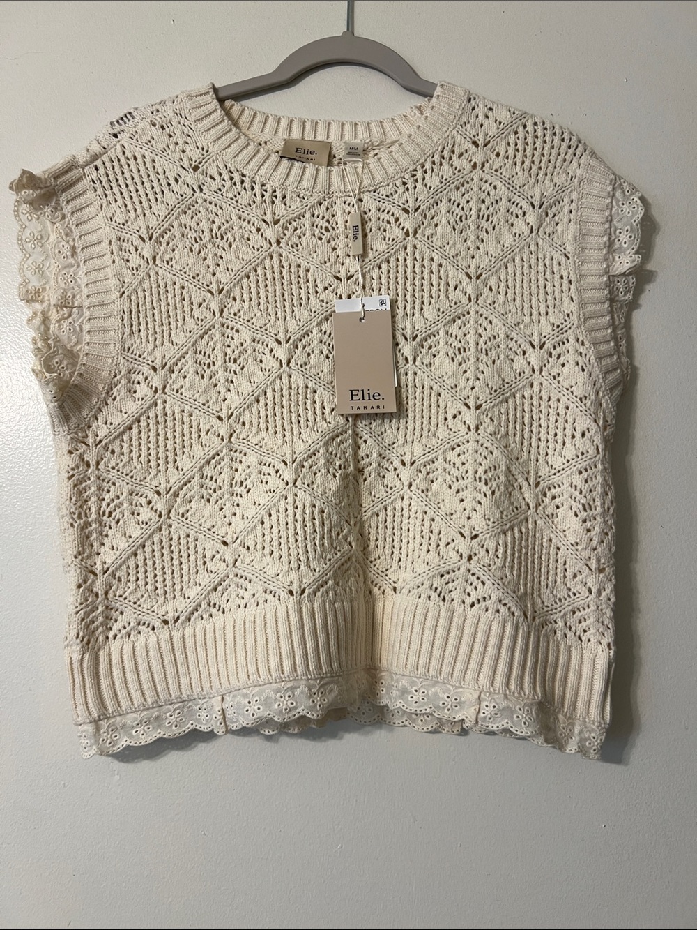NWT Elie by Tahari sweater